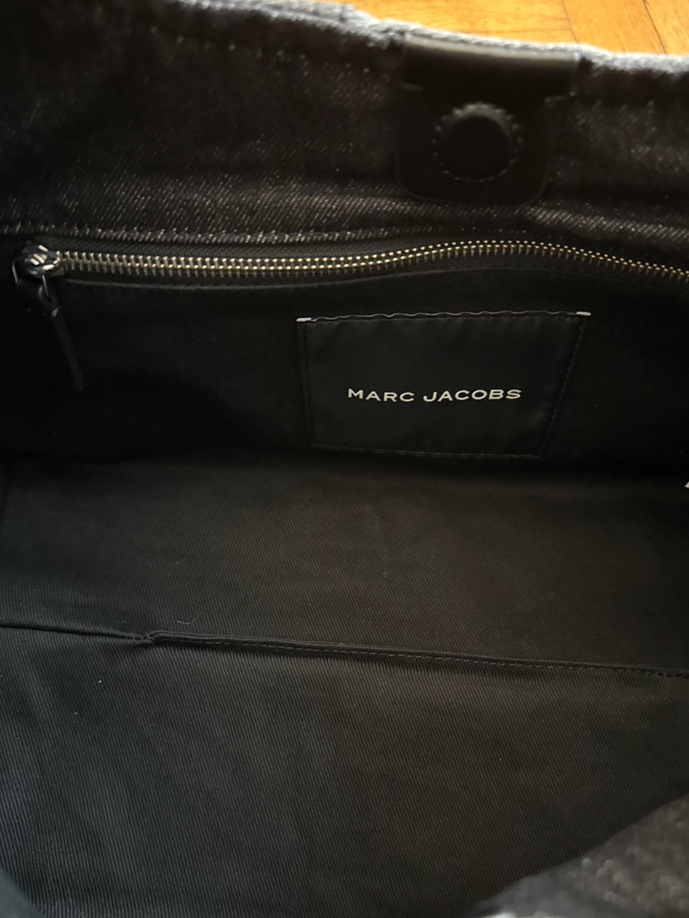 Marc Jacobs
THE PATCHWORK DENIM SACK BAG - Picture 15 of 16